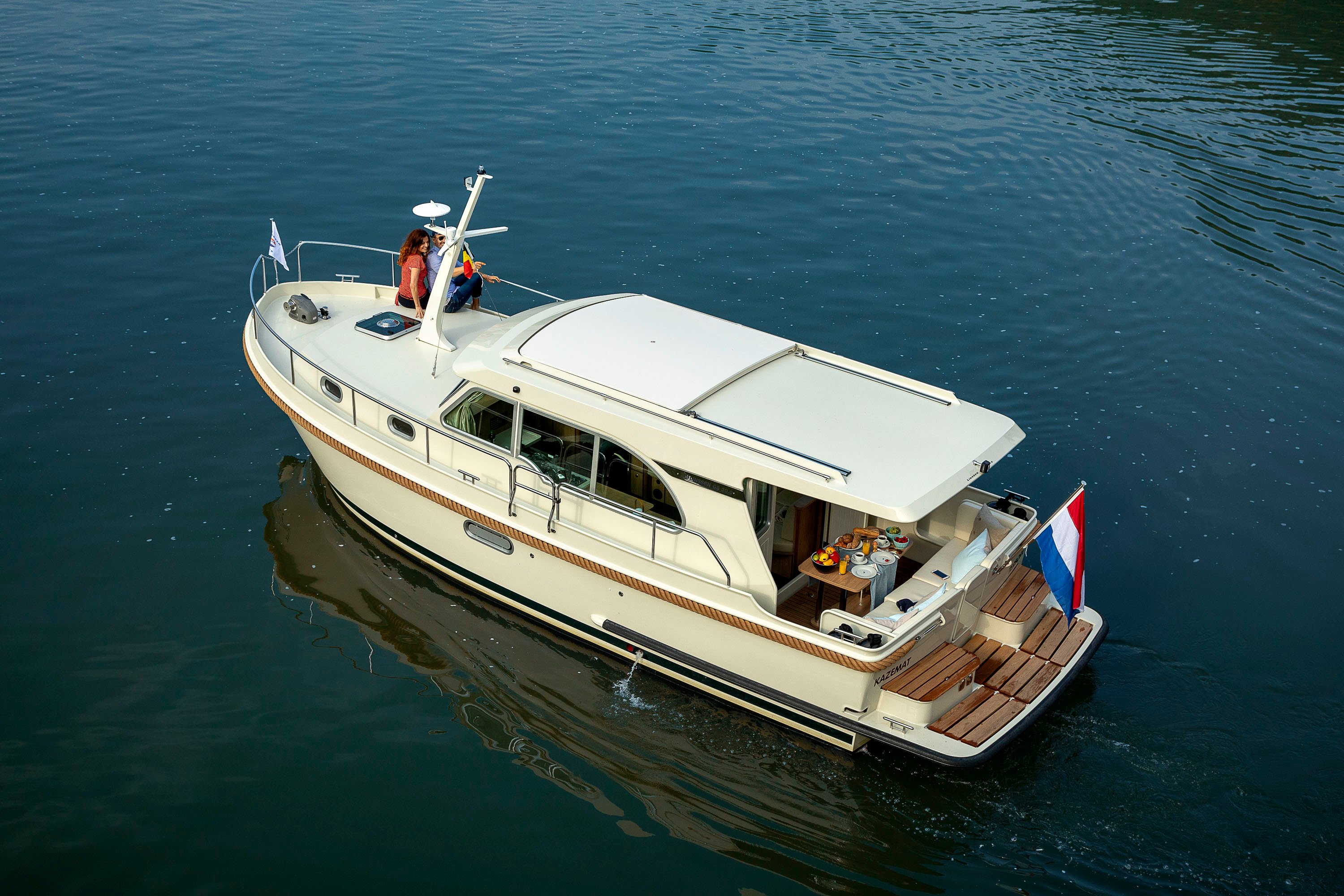 linssen-grand-sturdy-30-0-sedan-20180524-0666