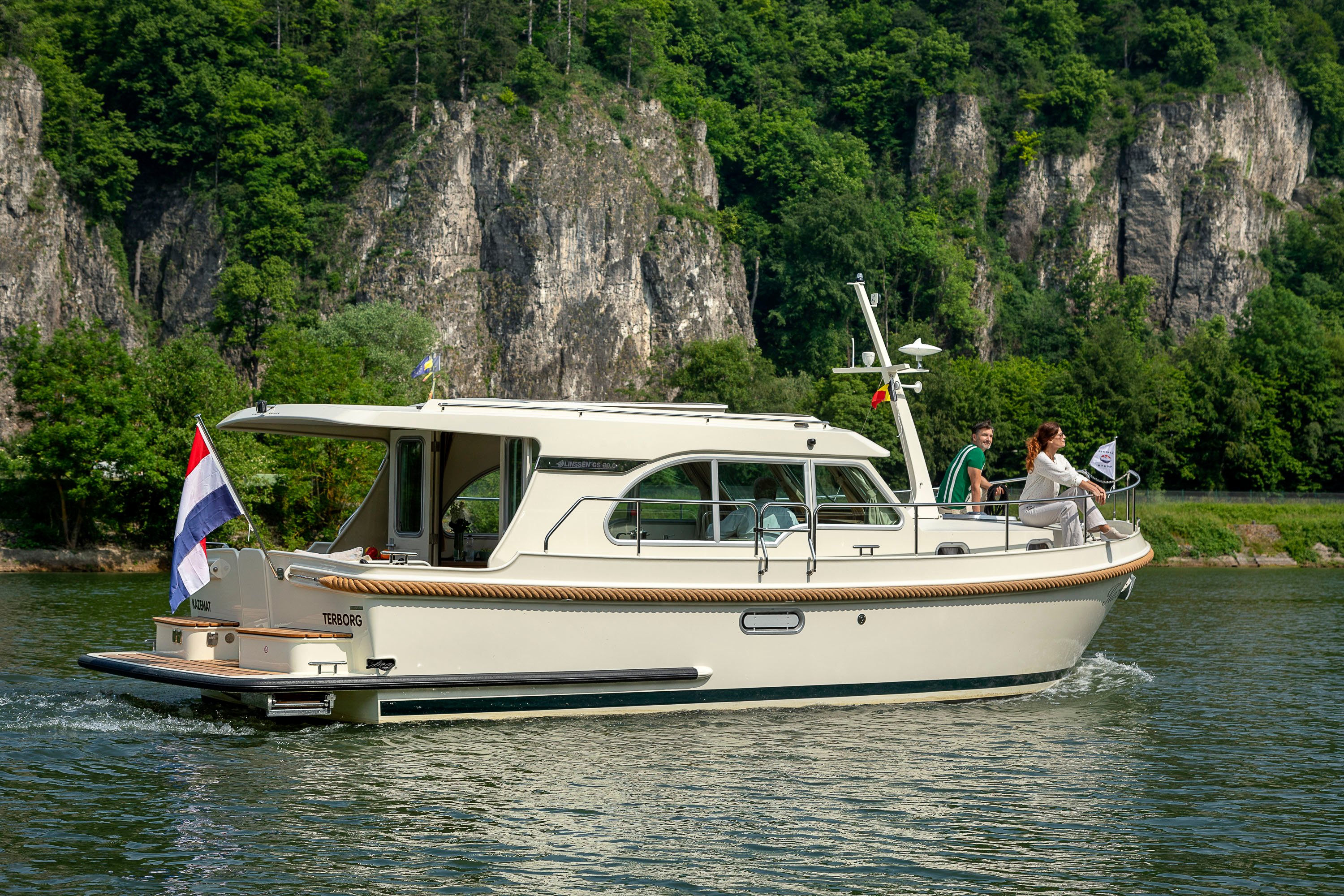 linssen-grand-sturdy-30-0-sedan-20180524-0996