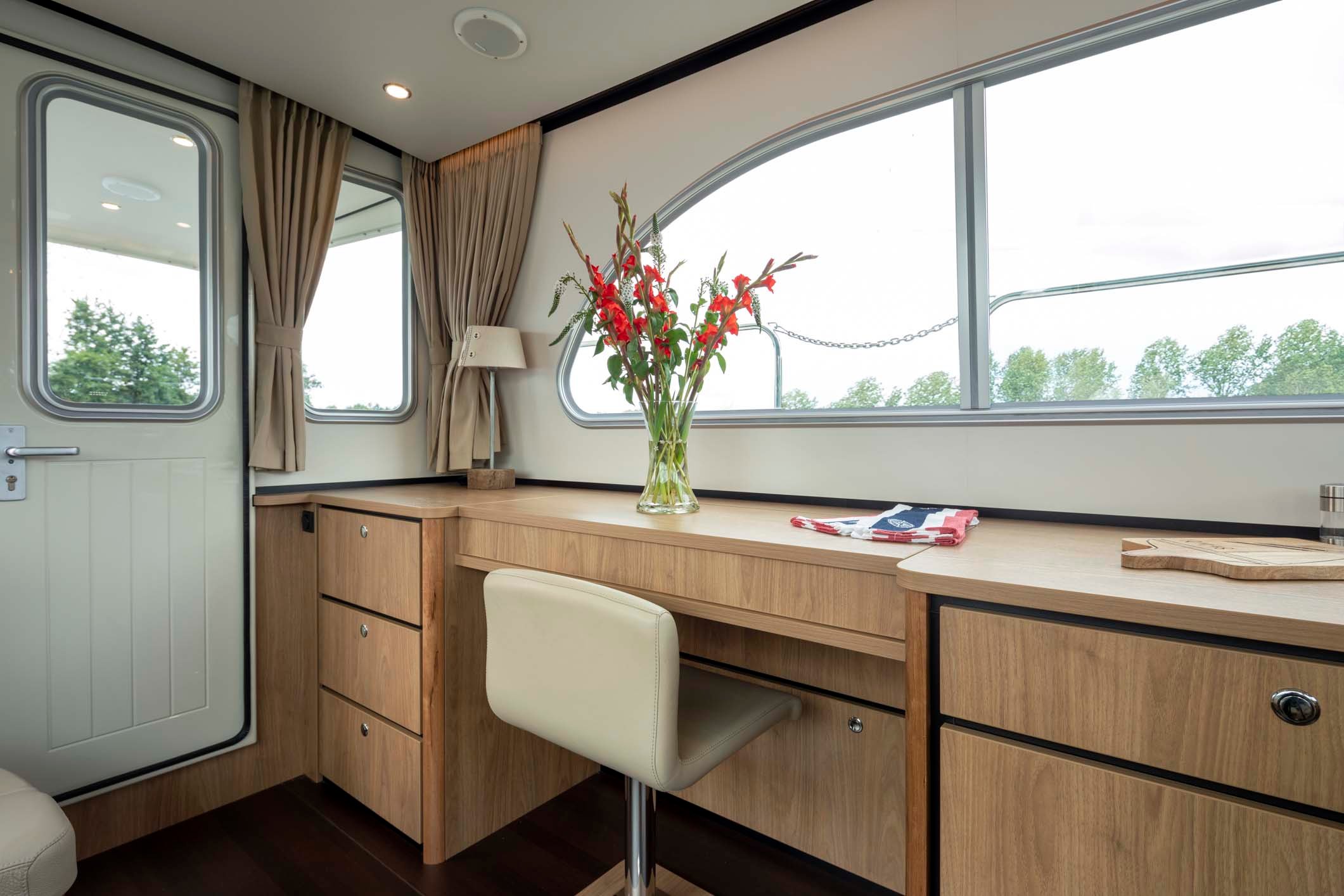 linssen-grand-sturdy-35-0-sedan-int-310719-0023