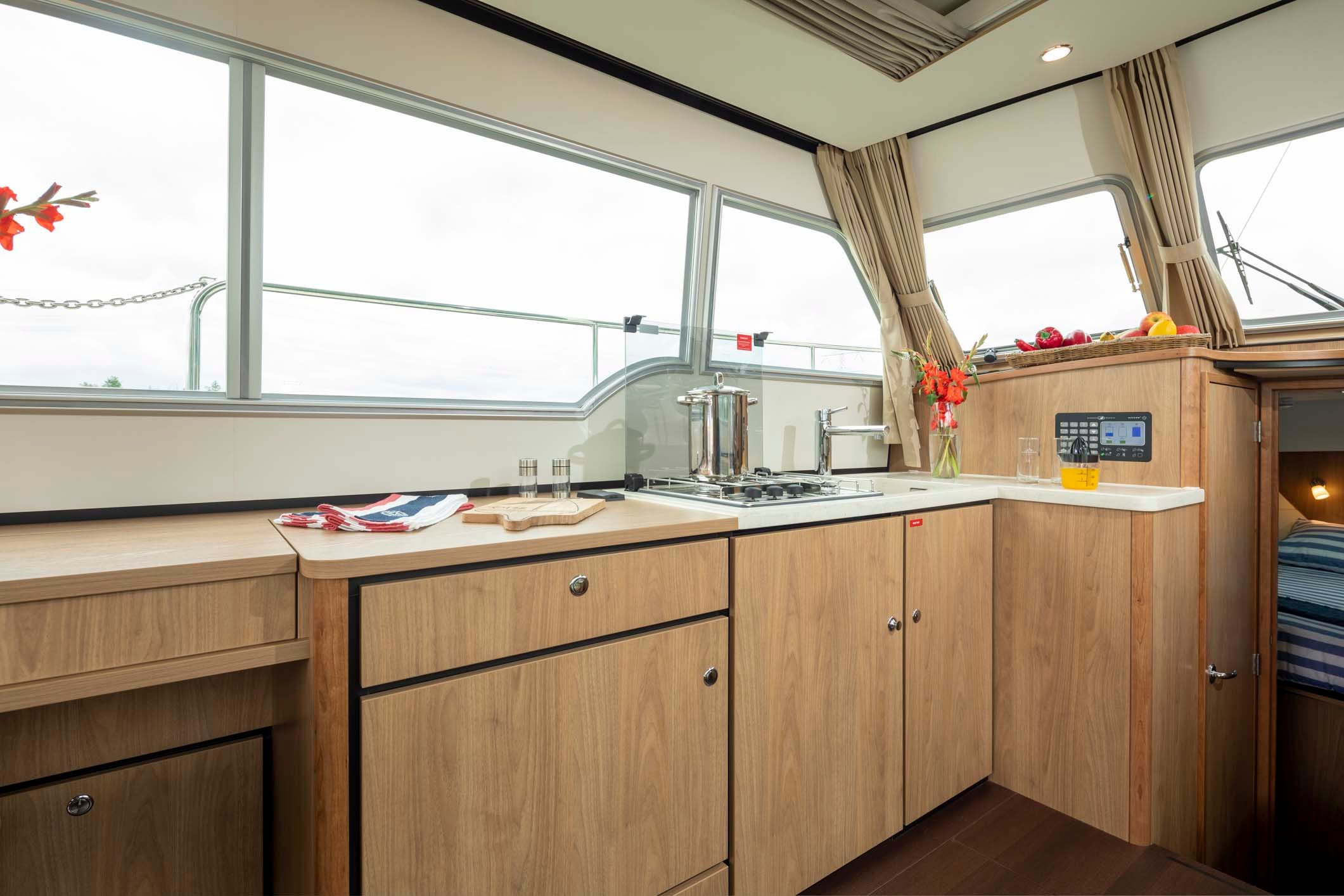 linssen-grand-sturdy-35-0-sedan-int-310719-0051