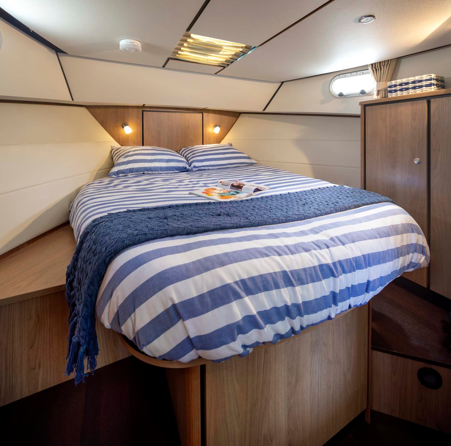 linssen-grand-sturdy-35-0-sedan-int-310719-0170