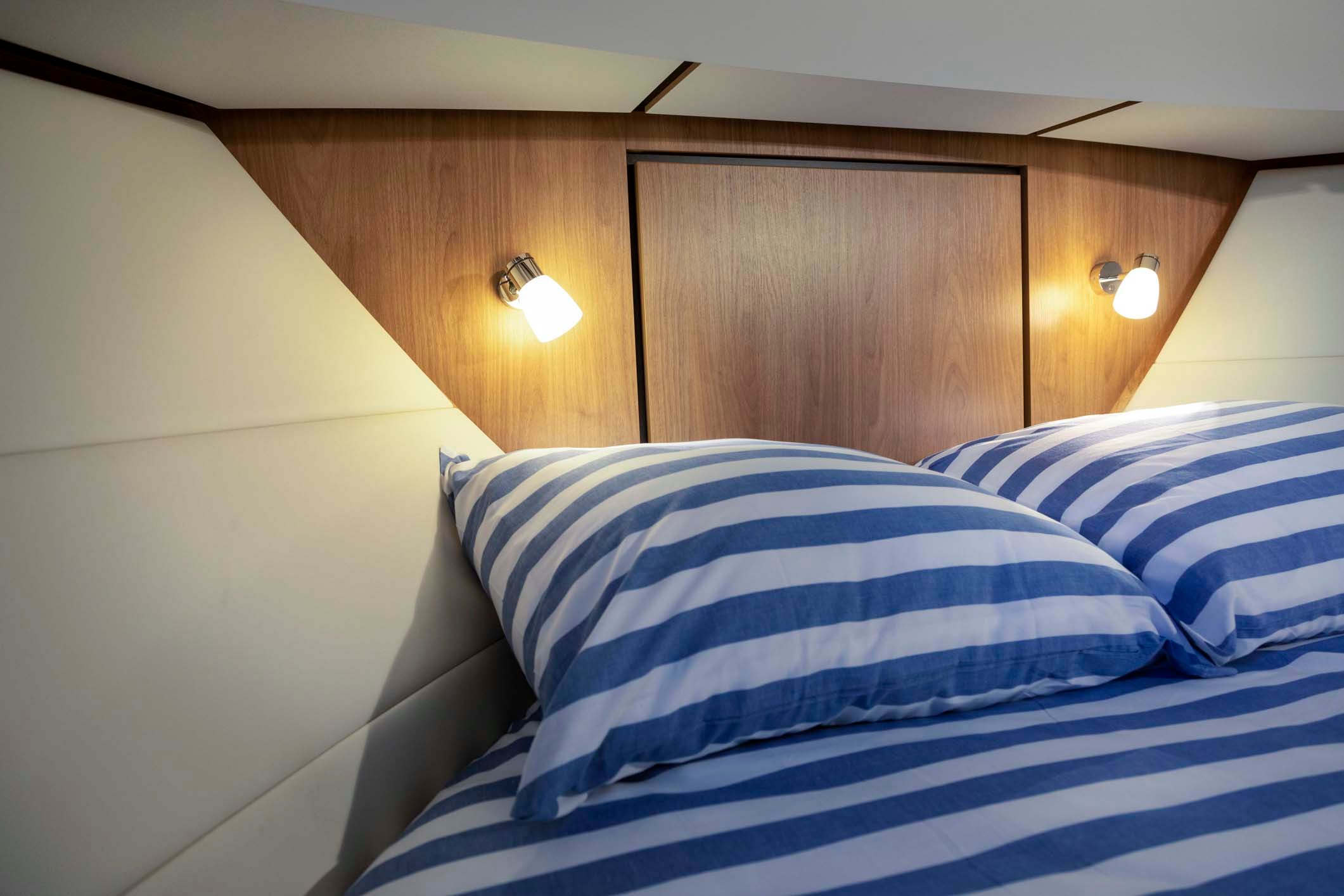 linssen-grand-sturdy-35-0-sedan-int-310719-0186