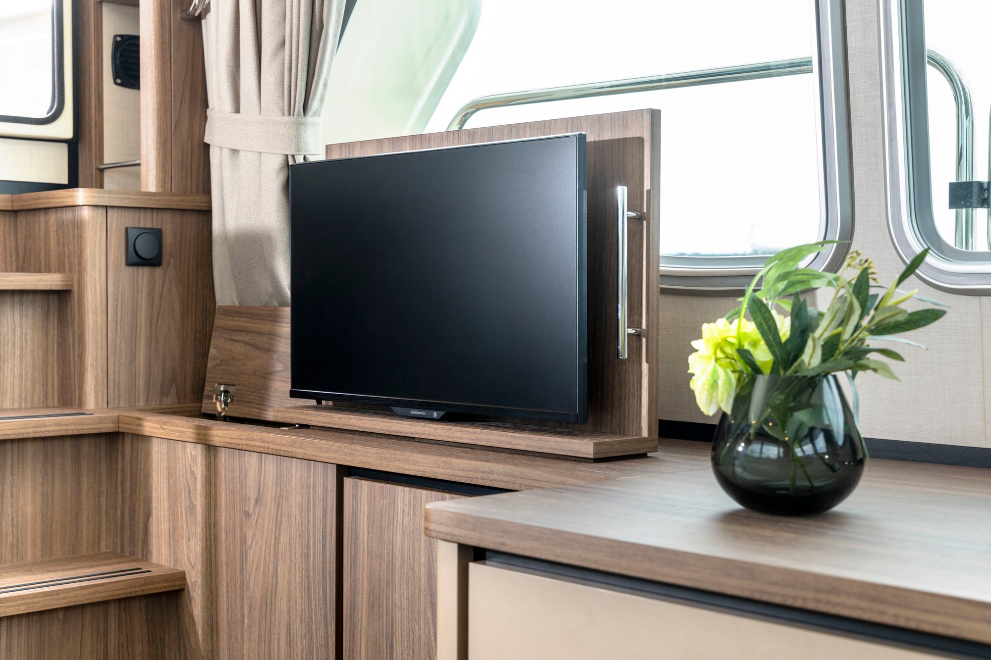 linssen-grand-sturdy-35-1-ac-details-3666-044