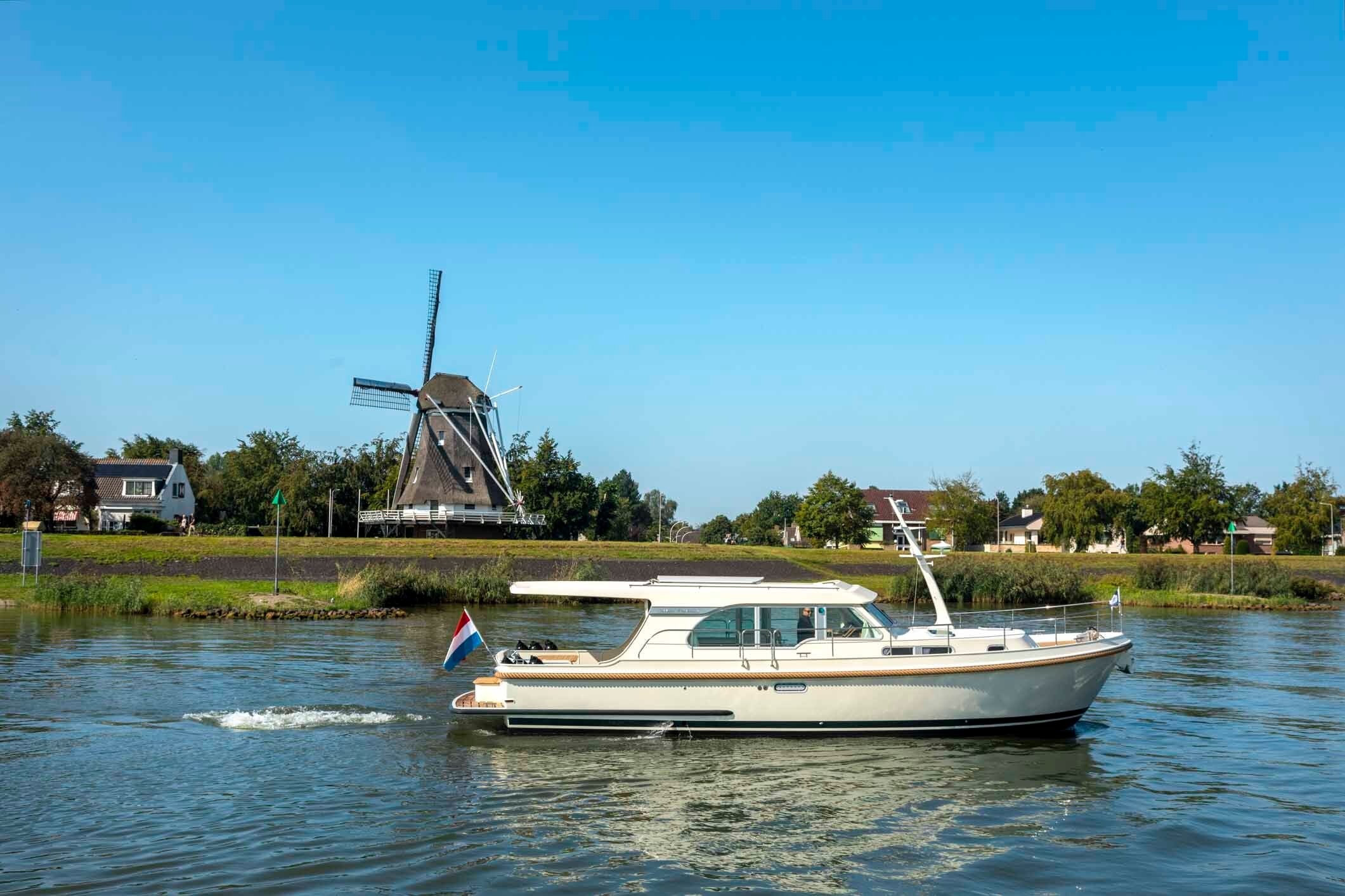 linssen-grand-sturdy-40-0-sedan-bnr3635-20200914-0105