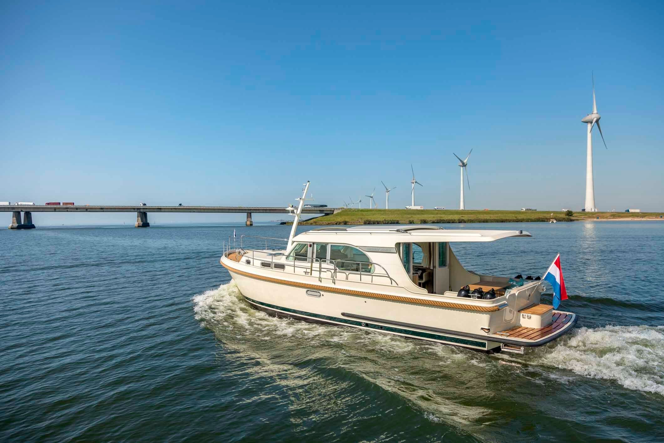 linssen-grand-sturdy-40-0-sedan-bnr3635-20200914-0333