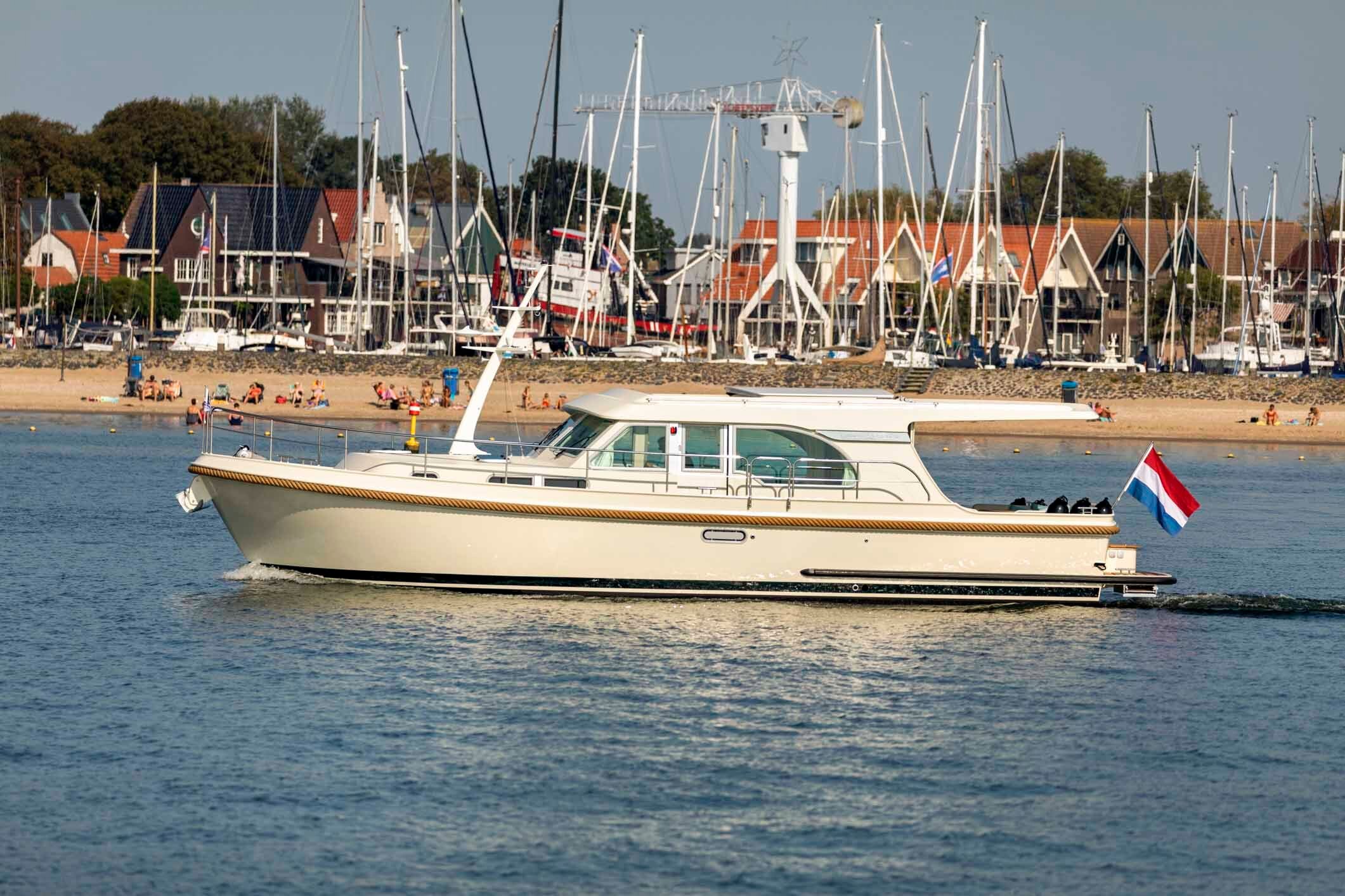 linssen-grand-sturdy-40-0-sedan-bnr3635-20200914-0453