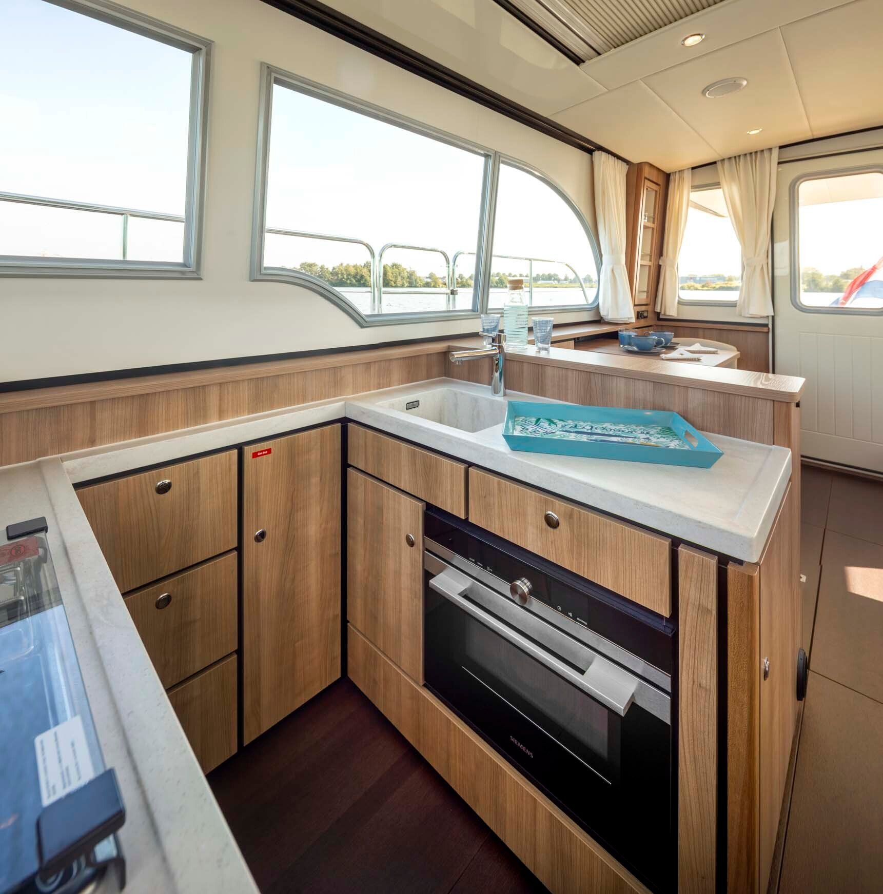 linssen-grand-sturdy-40-0-sedan-intero-int-075