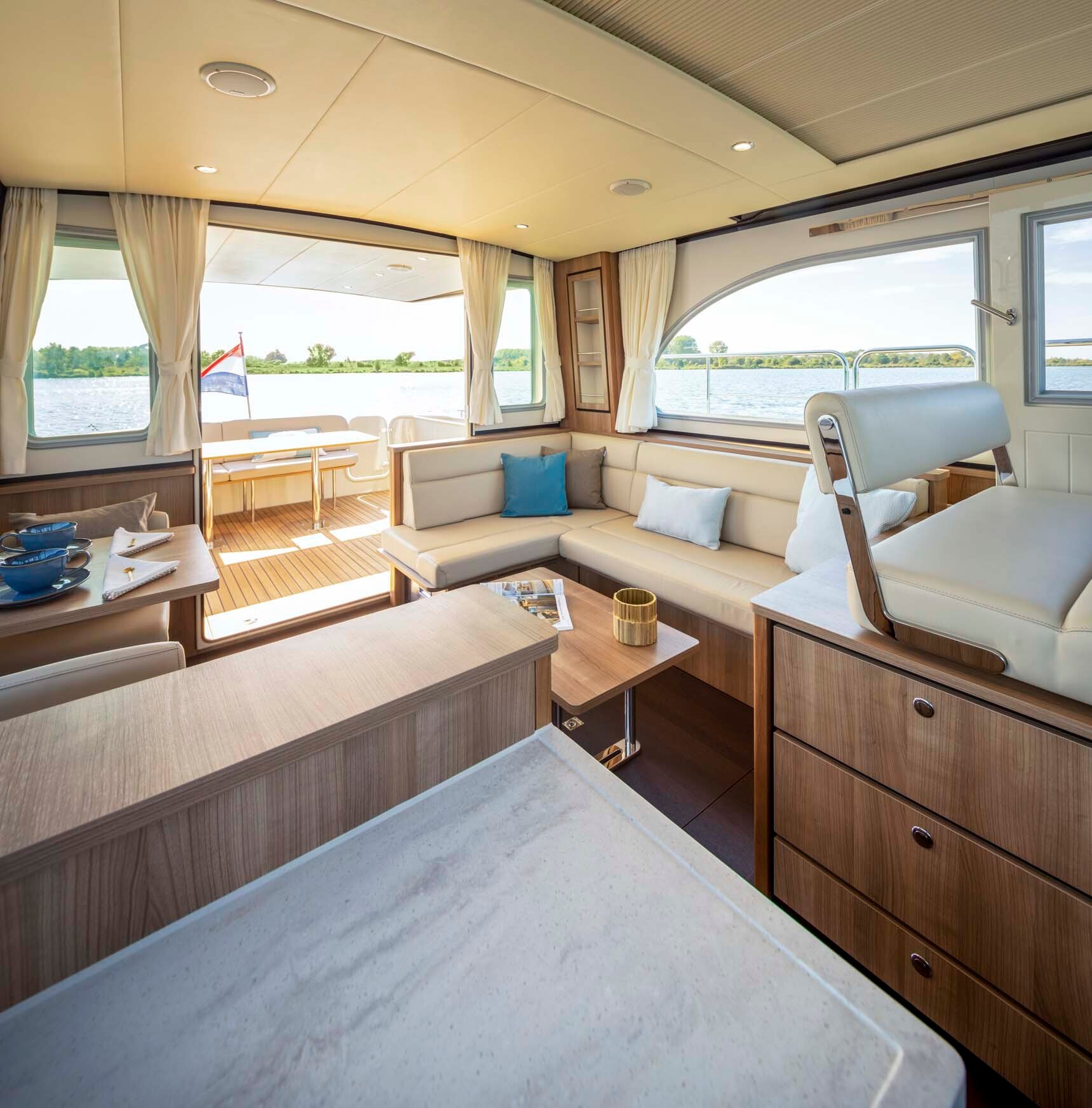 linssen-grand-sturdy-40-0-sedan-intero-int-144