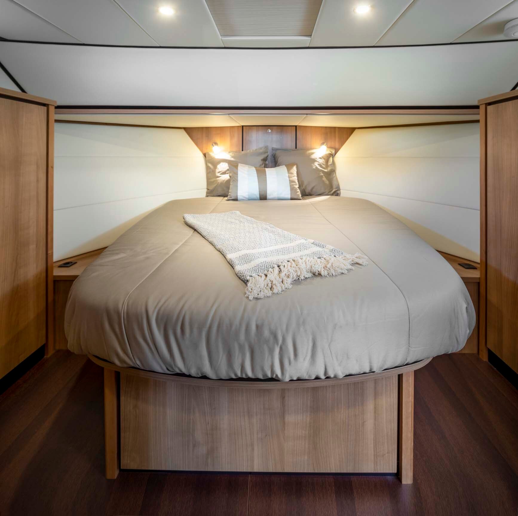 linssen-grand-sturdy-40-0-sedan-intero-int-297