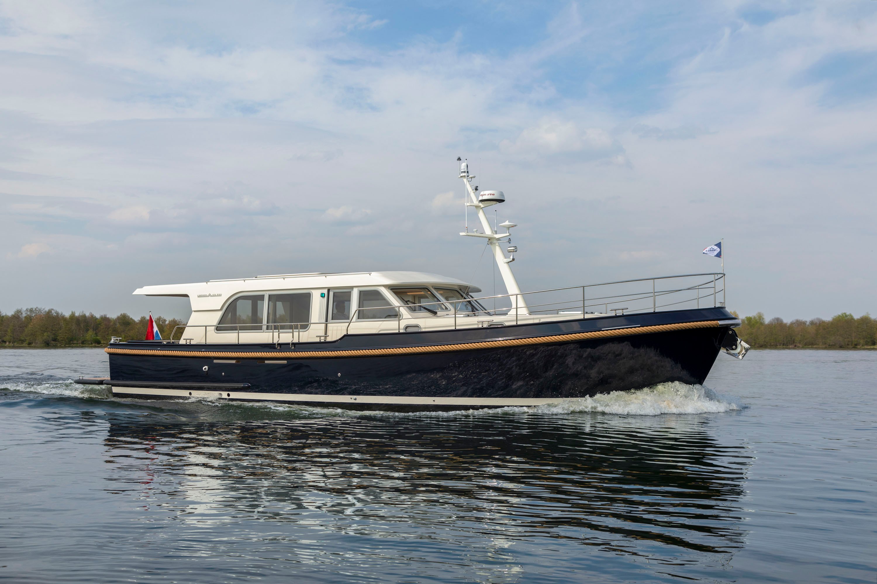 linssen-grand-sturdy-500-sedan-20210421-199