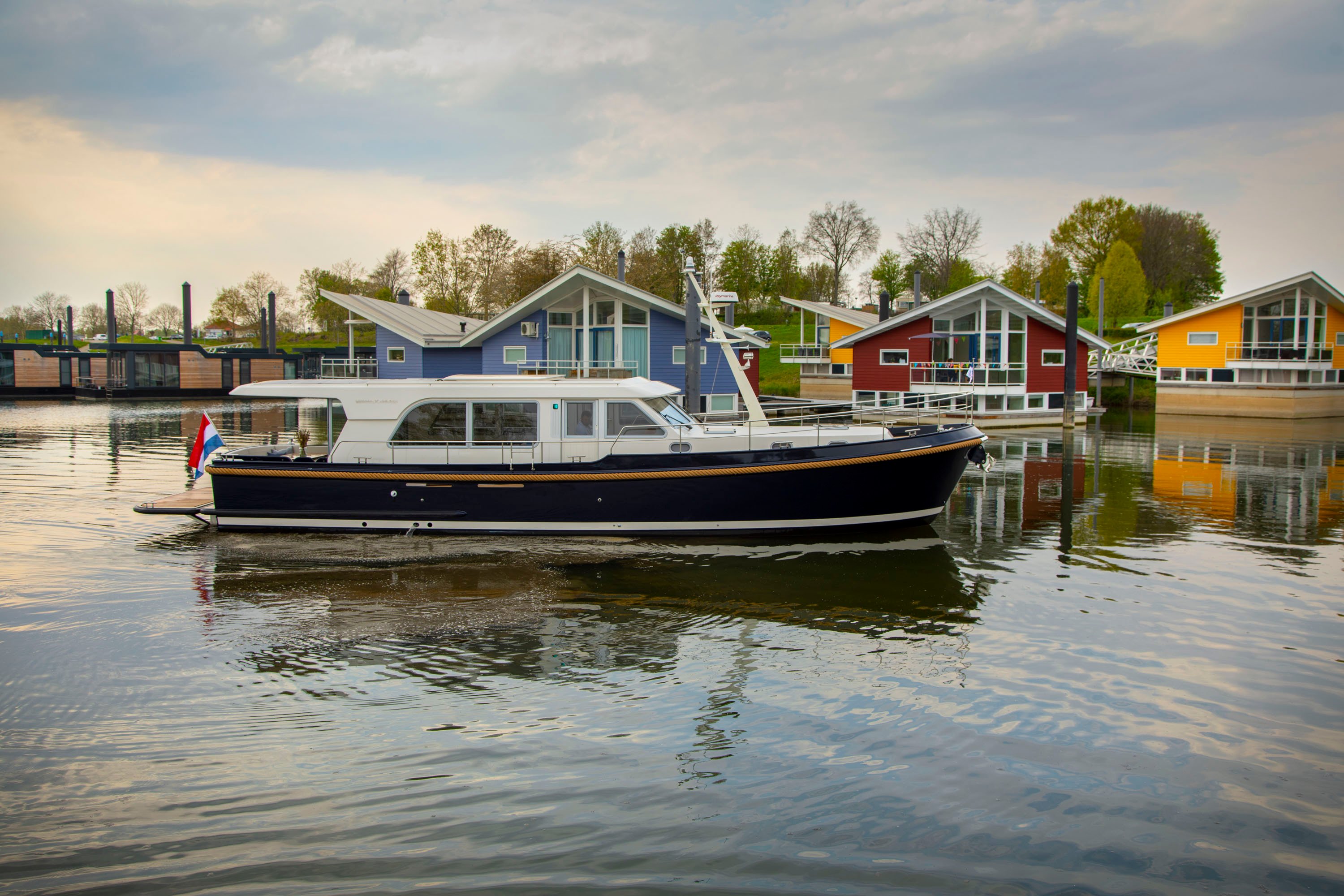 linssen-grand-sturdy-500-sedan-20210421-392