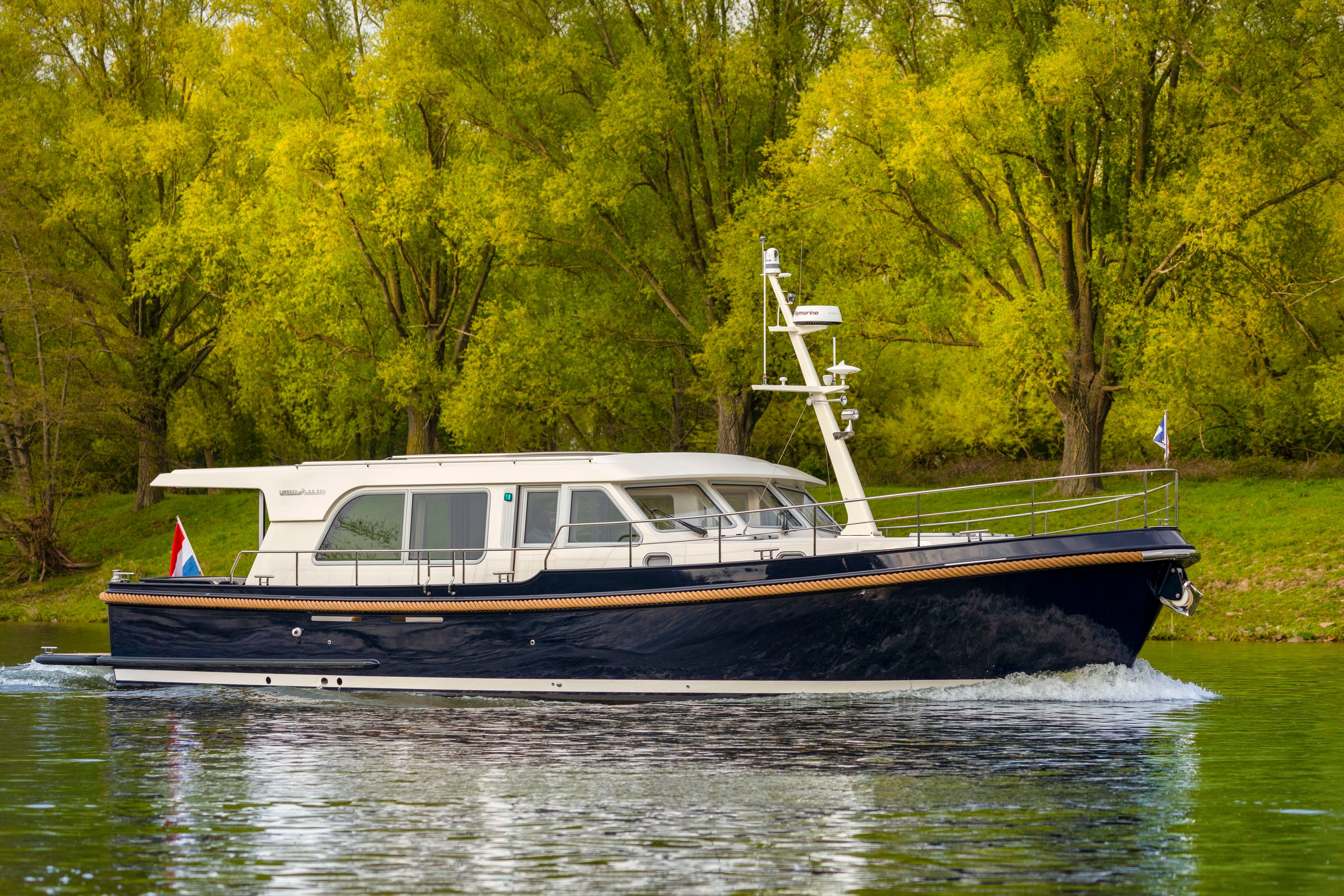 linssen-grand-sturdy-500-sedan-20210421-518