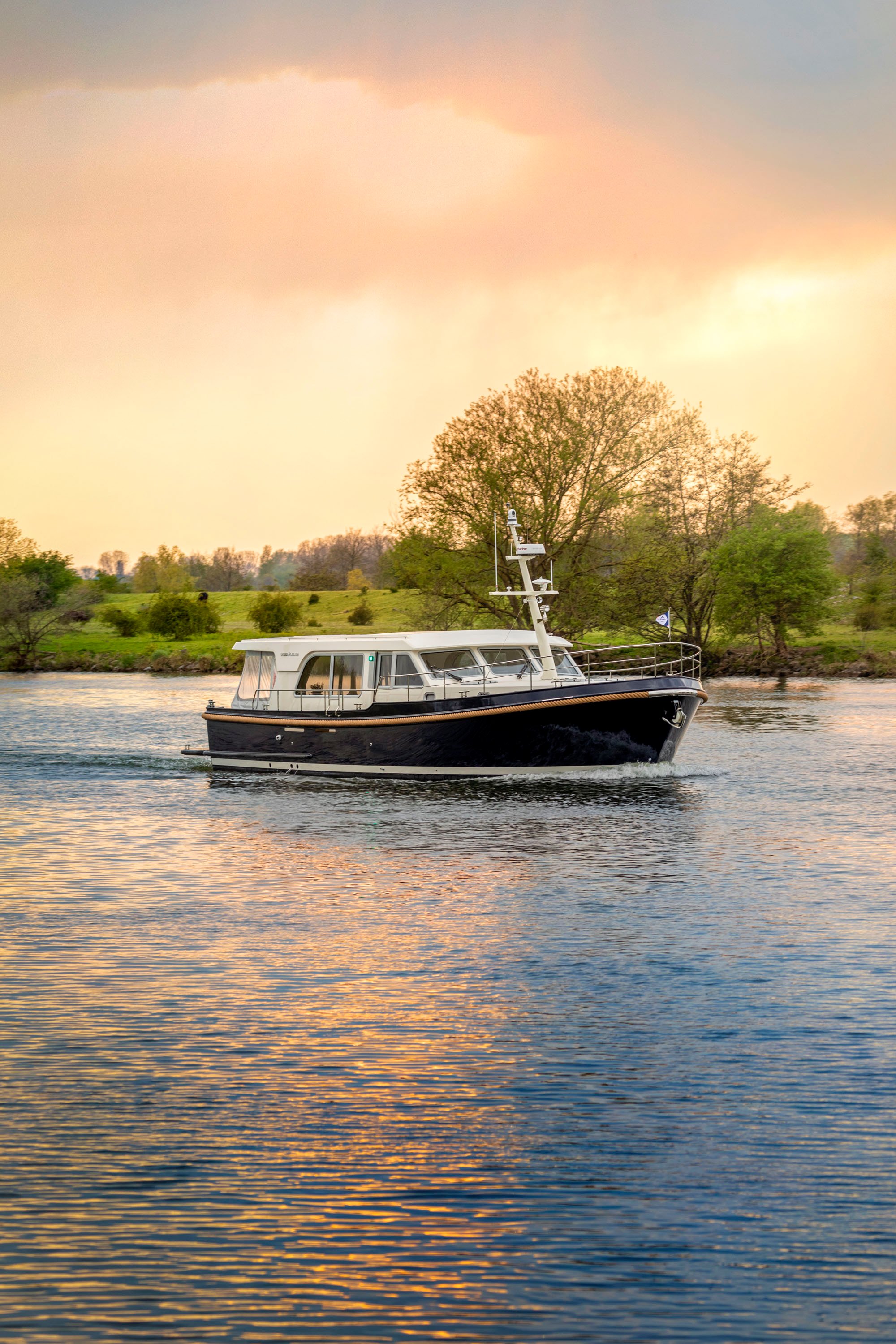 linssen-grand-sturdy-500-sedan-20210421-687