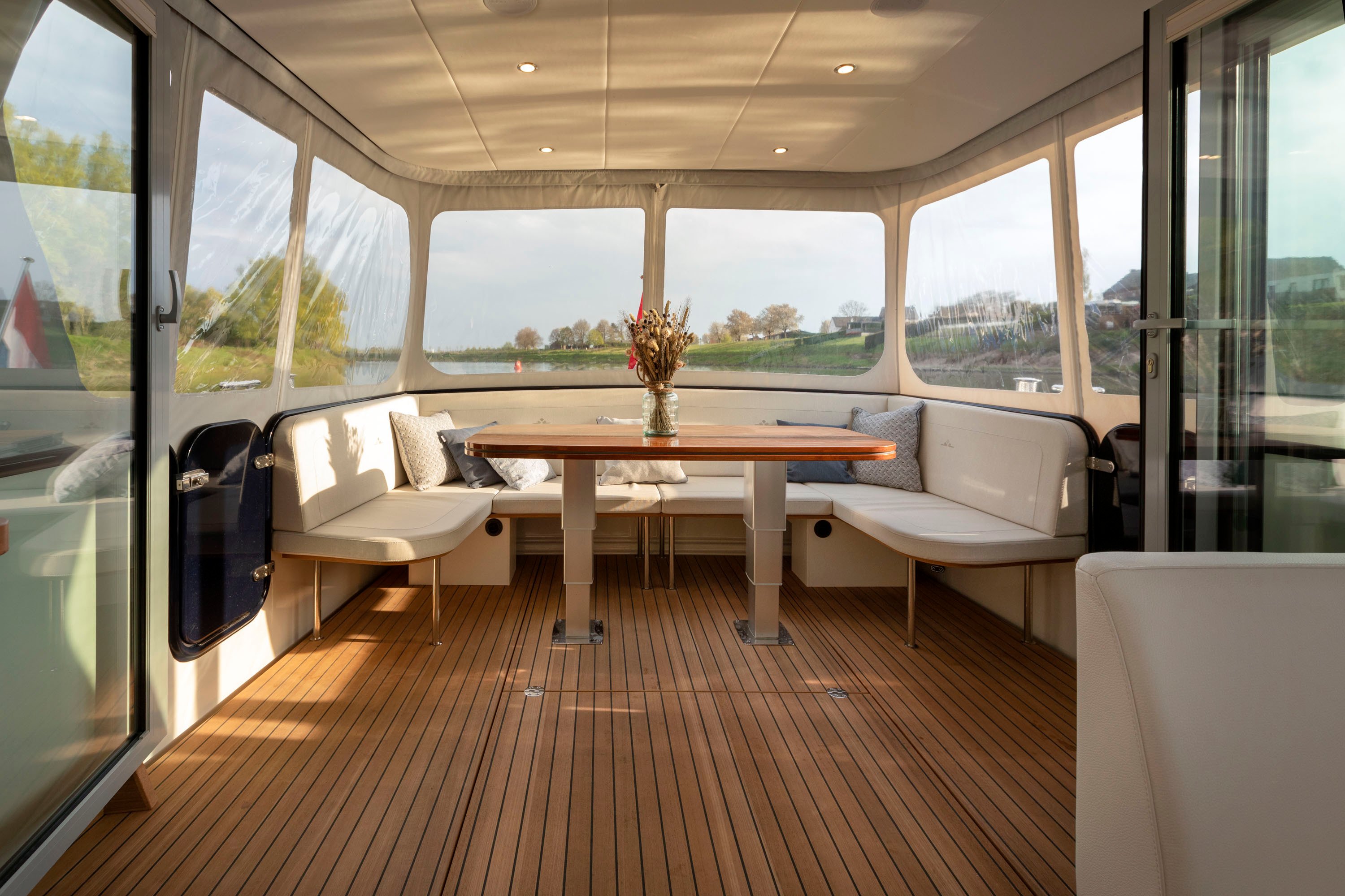 linssen-grand-sturdy-500-sedan-20210421-572
