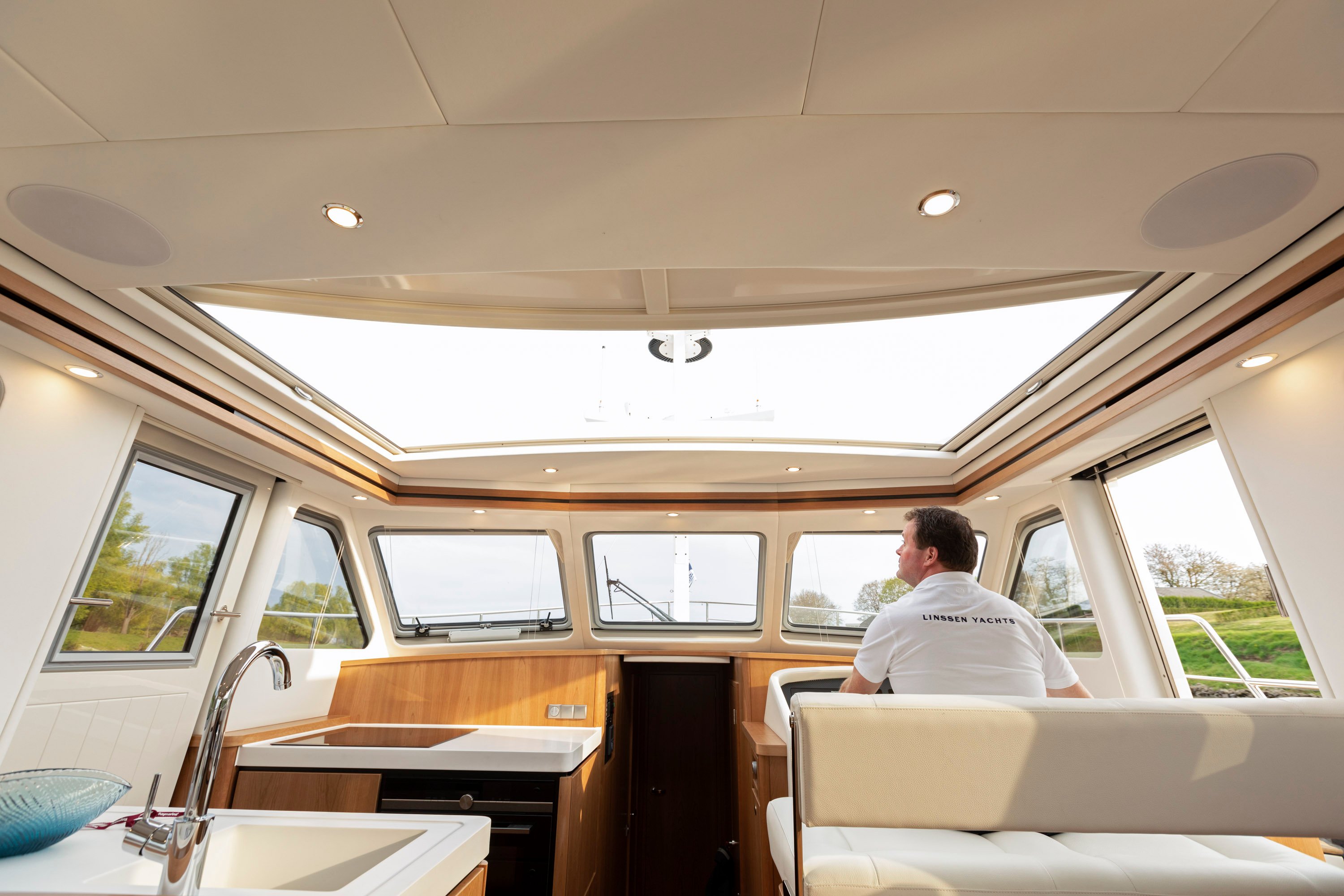 linssen-grand-sturdy-500-sedan-20210421-632
