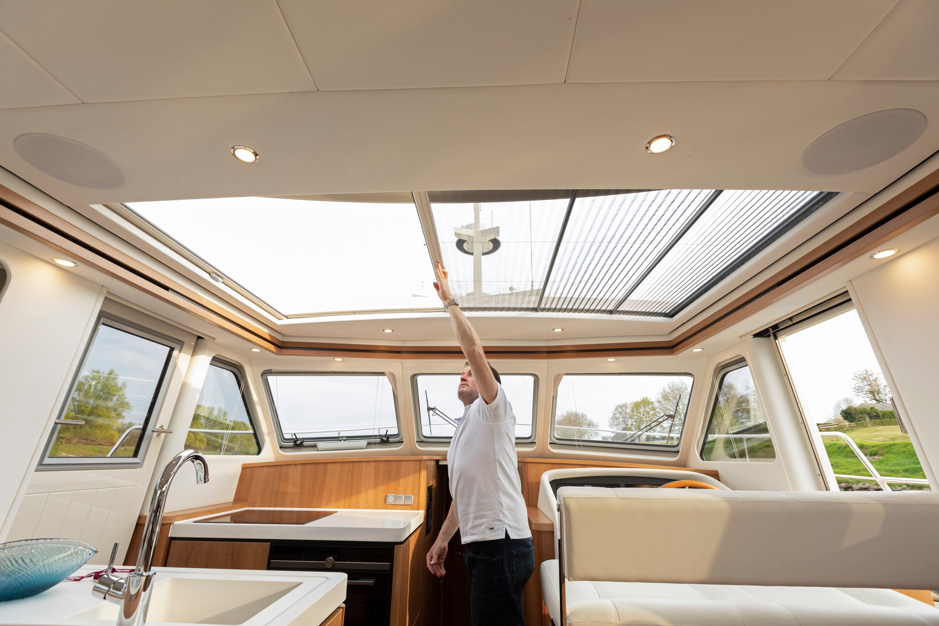 linssen-grand-sturdy-500-sedan-20210421-645