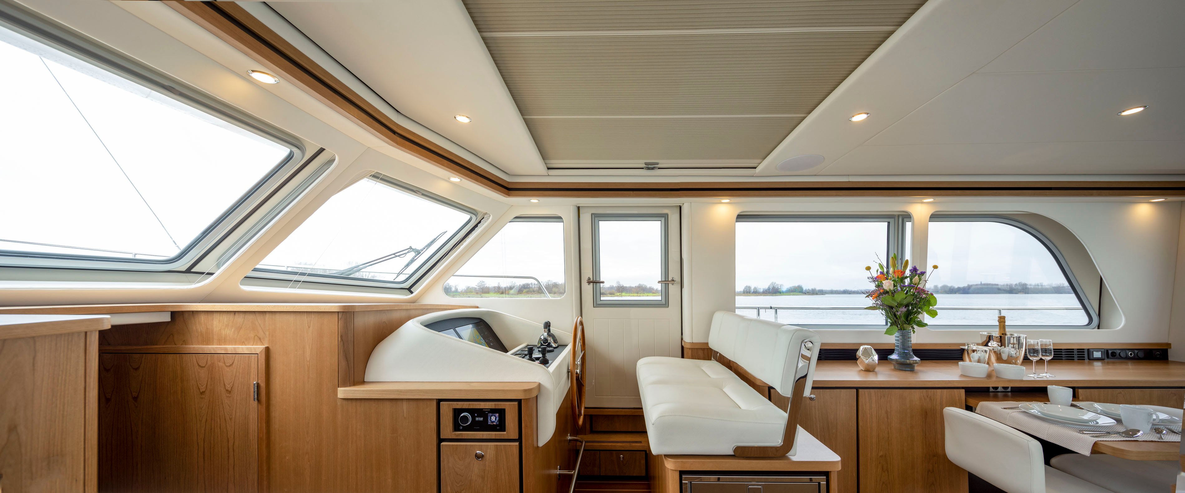 linssen-grand-sturdy-500-sedan-20210318-0173