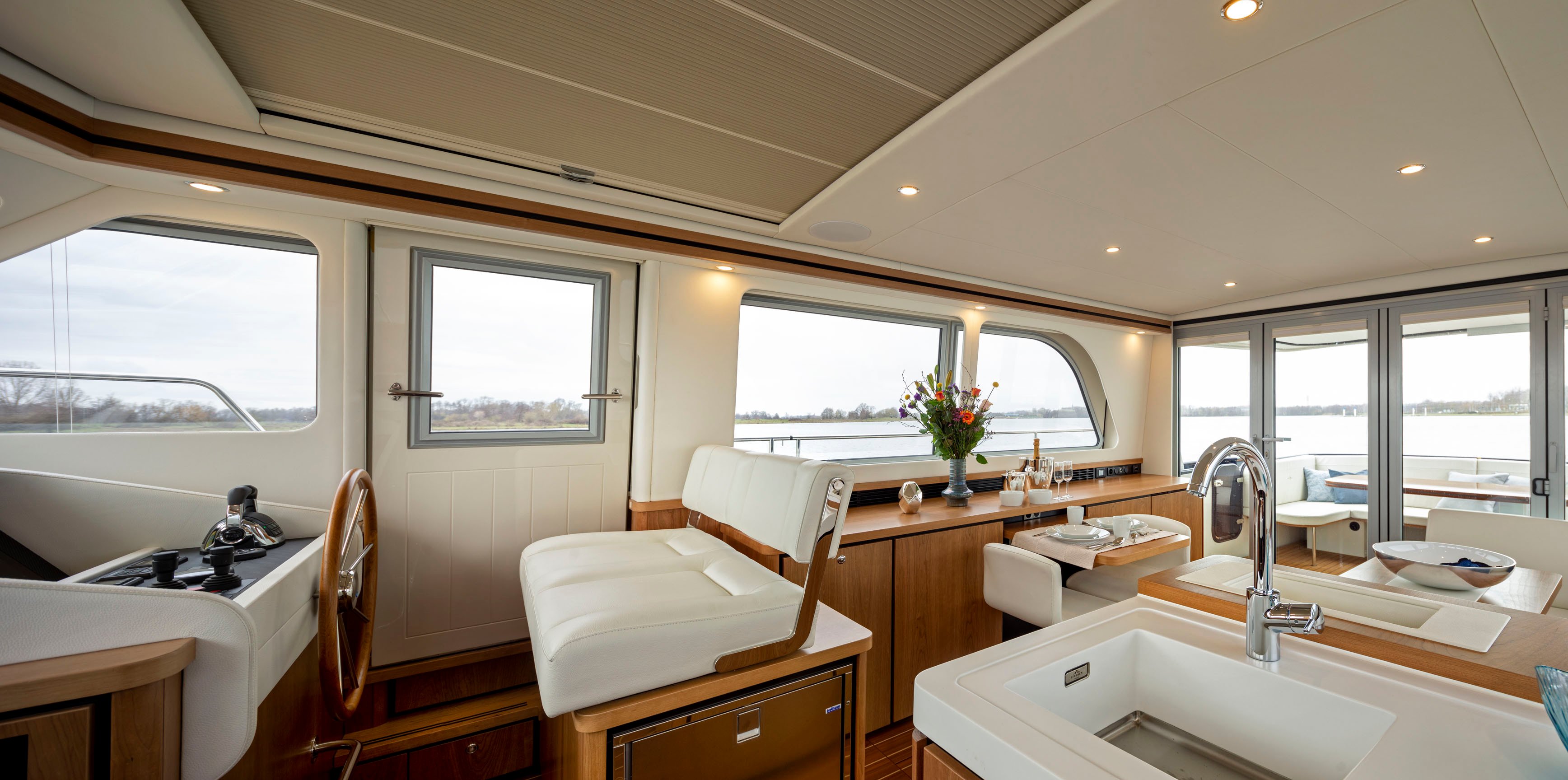 linssen-grand-sturdy-500-sedan-20210318-0185