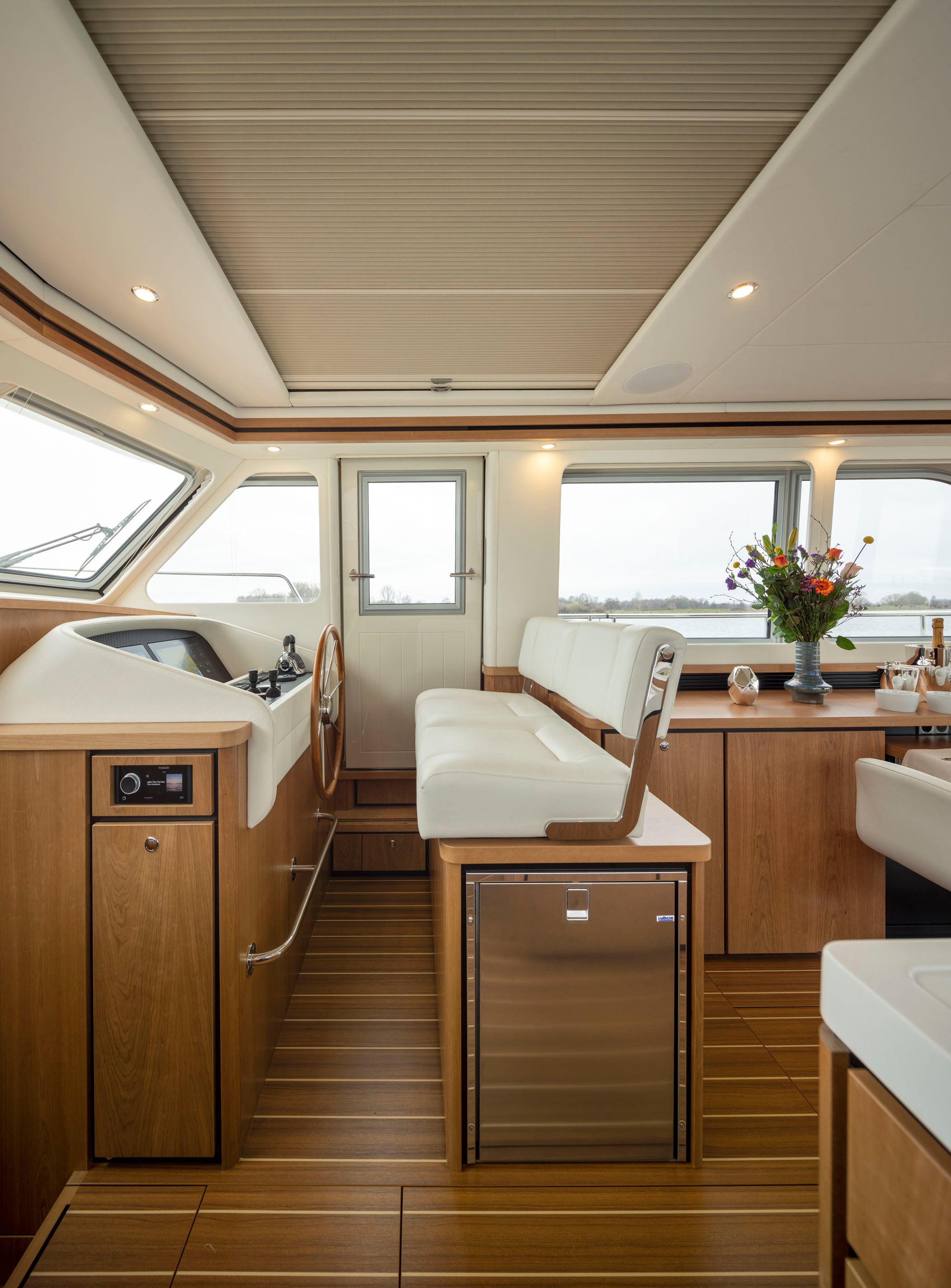 linssen-grand-sturdy-500-sedan-20210318-0215