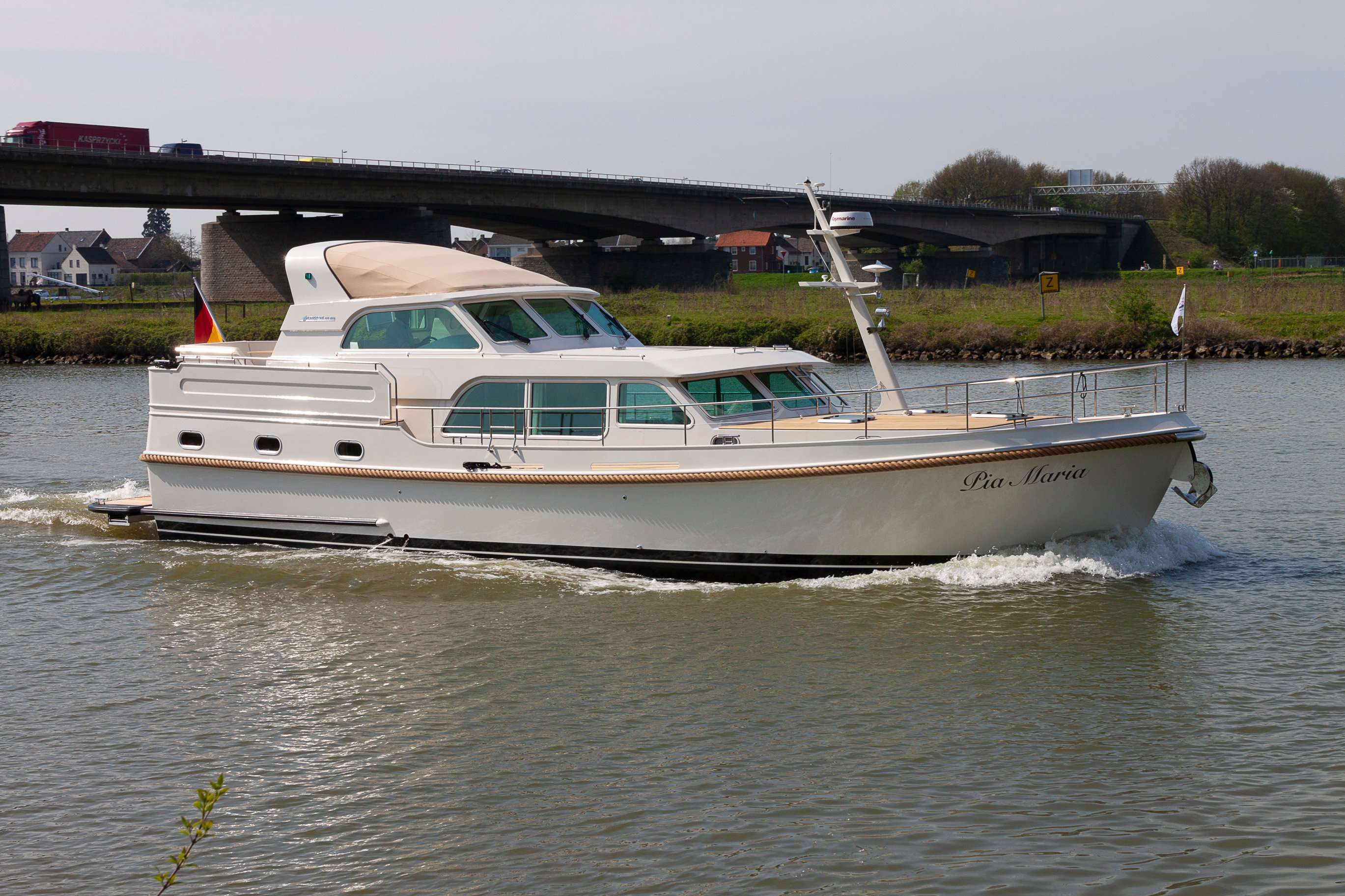 Linssen-Grand-Sturdy-500-AC-Variotop-25