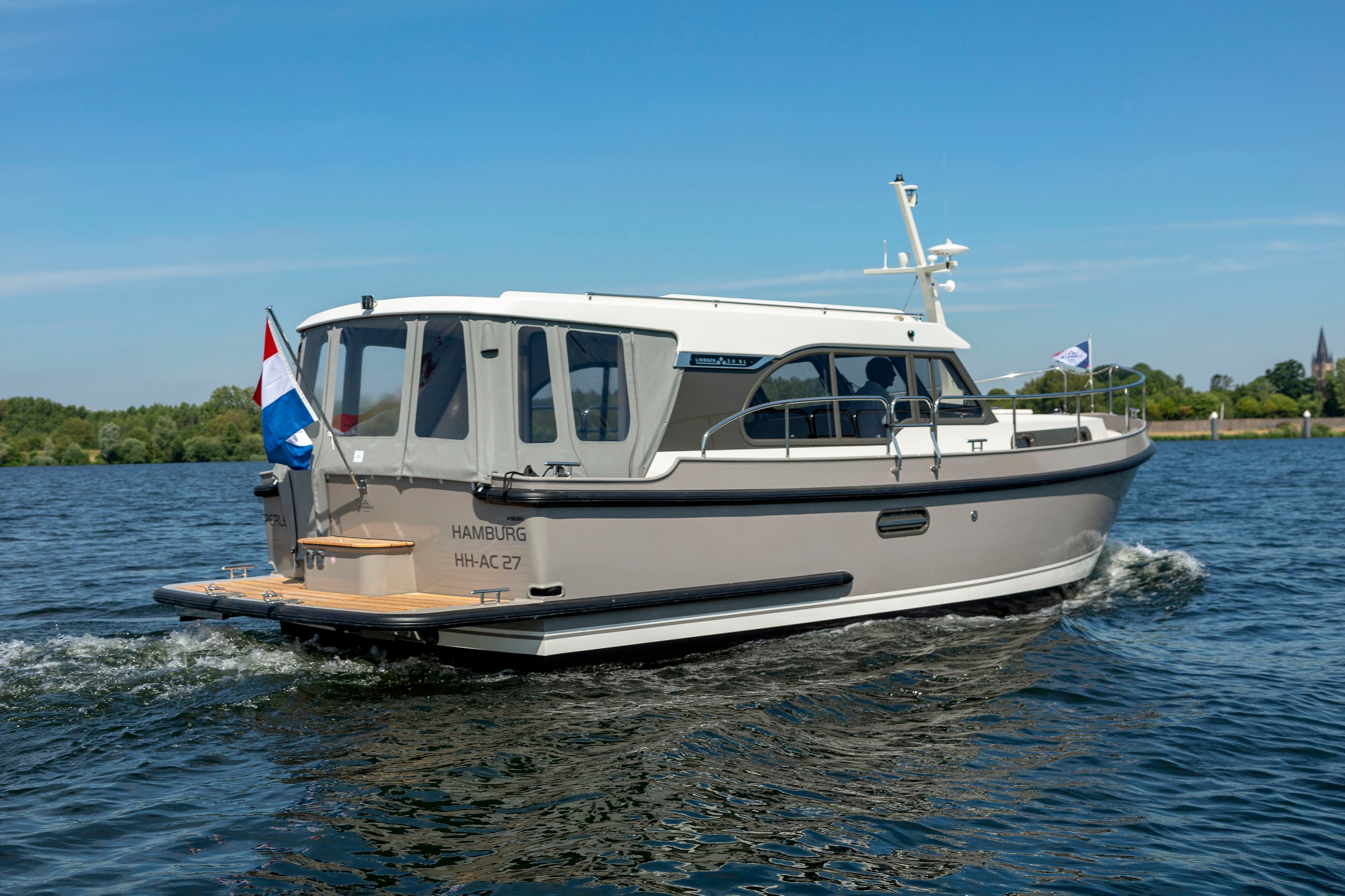linssen-30-sl-sedan-20200612-024
