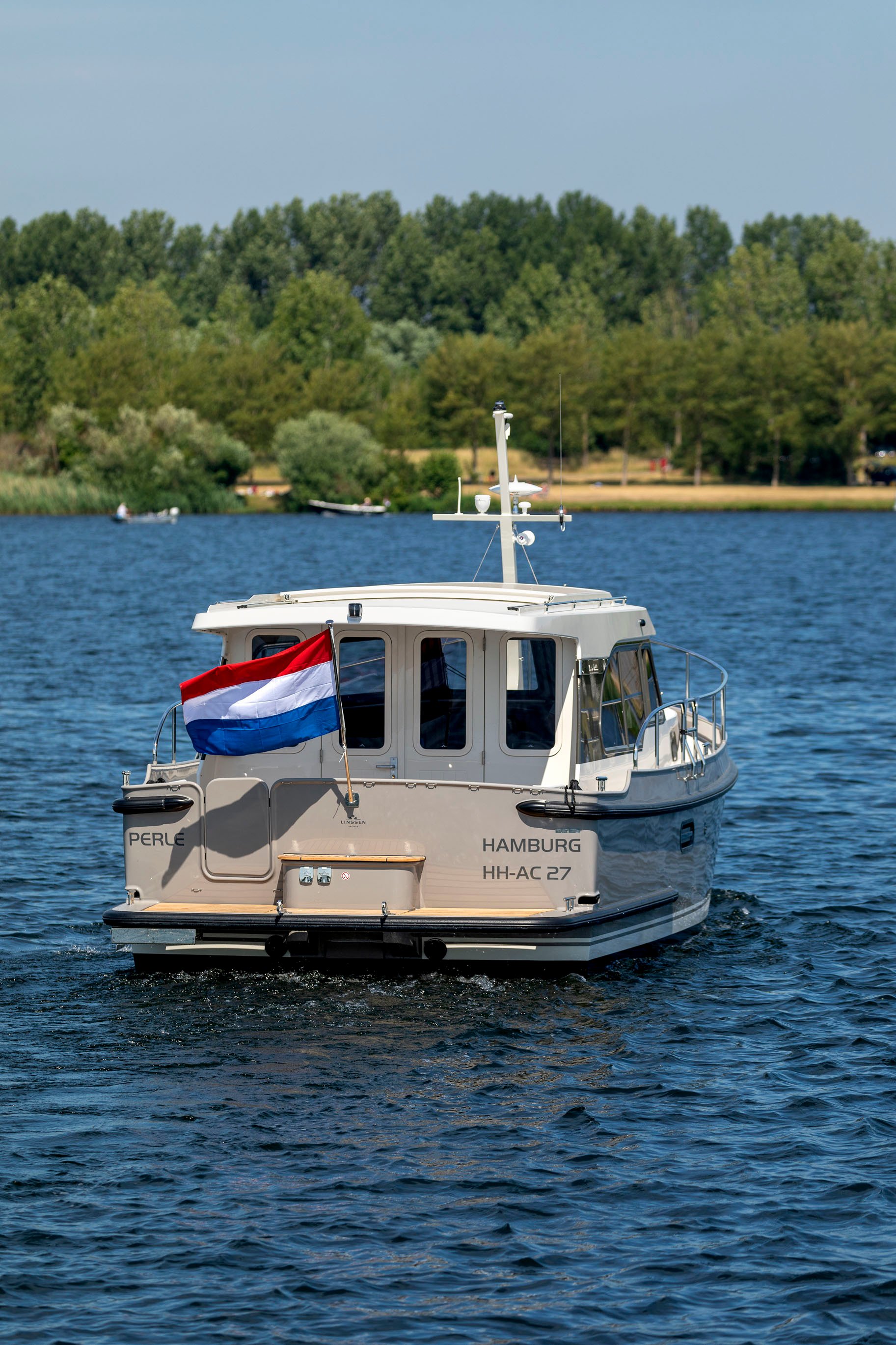 linssen-30-sl-sedan-20200612-073