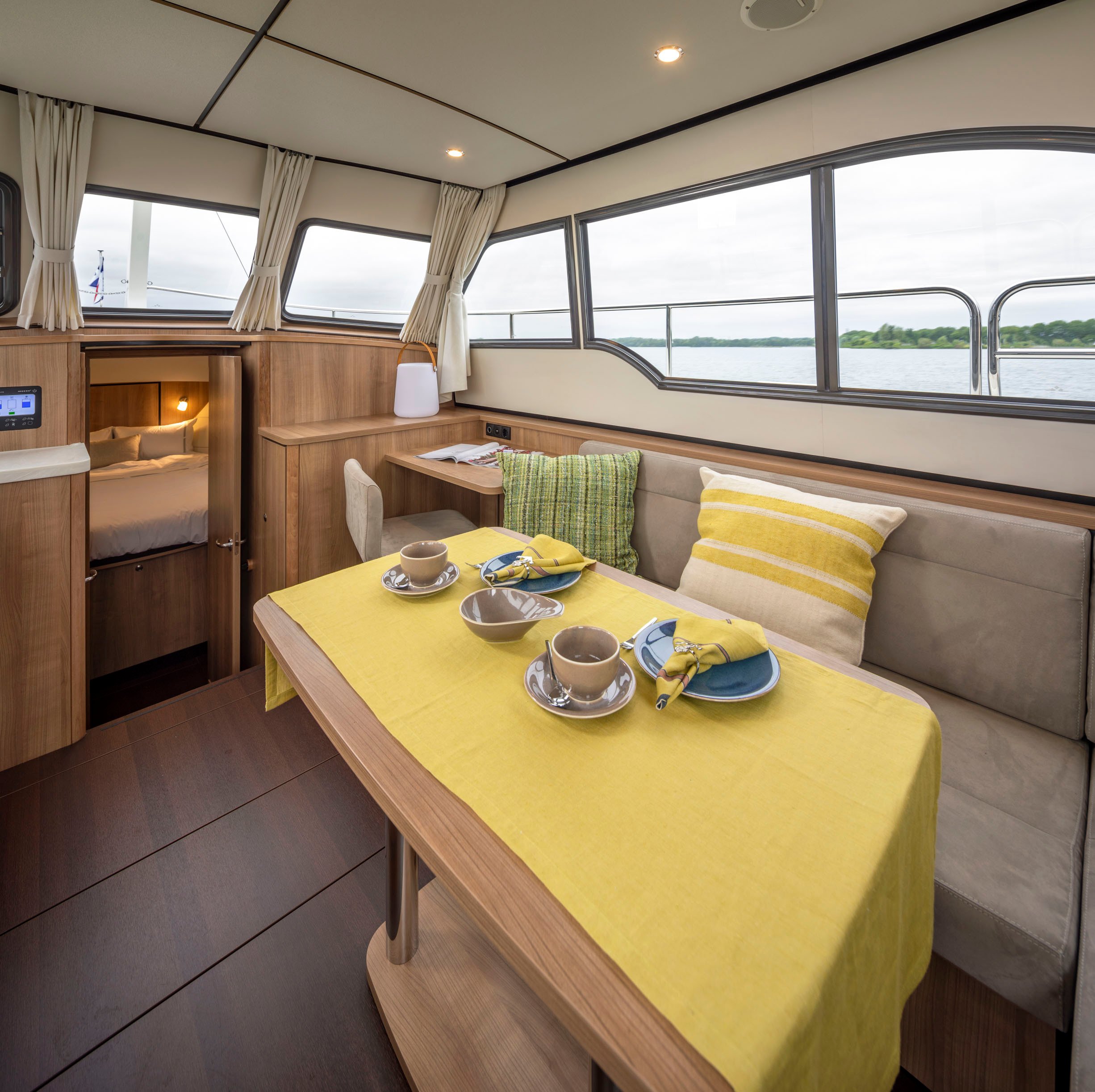 linssen-35-sl-ac-int-20200606-237